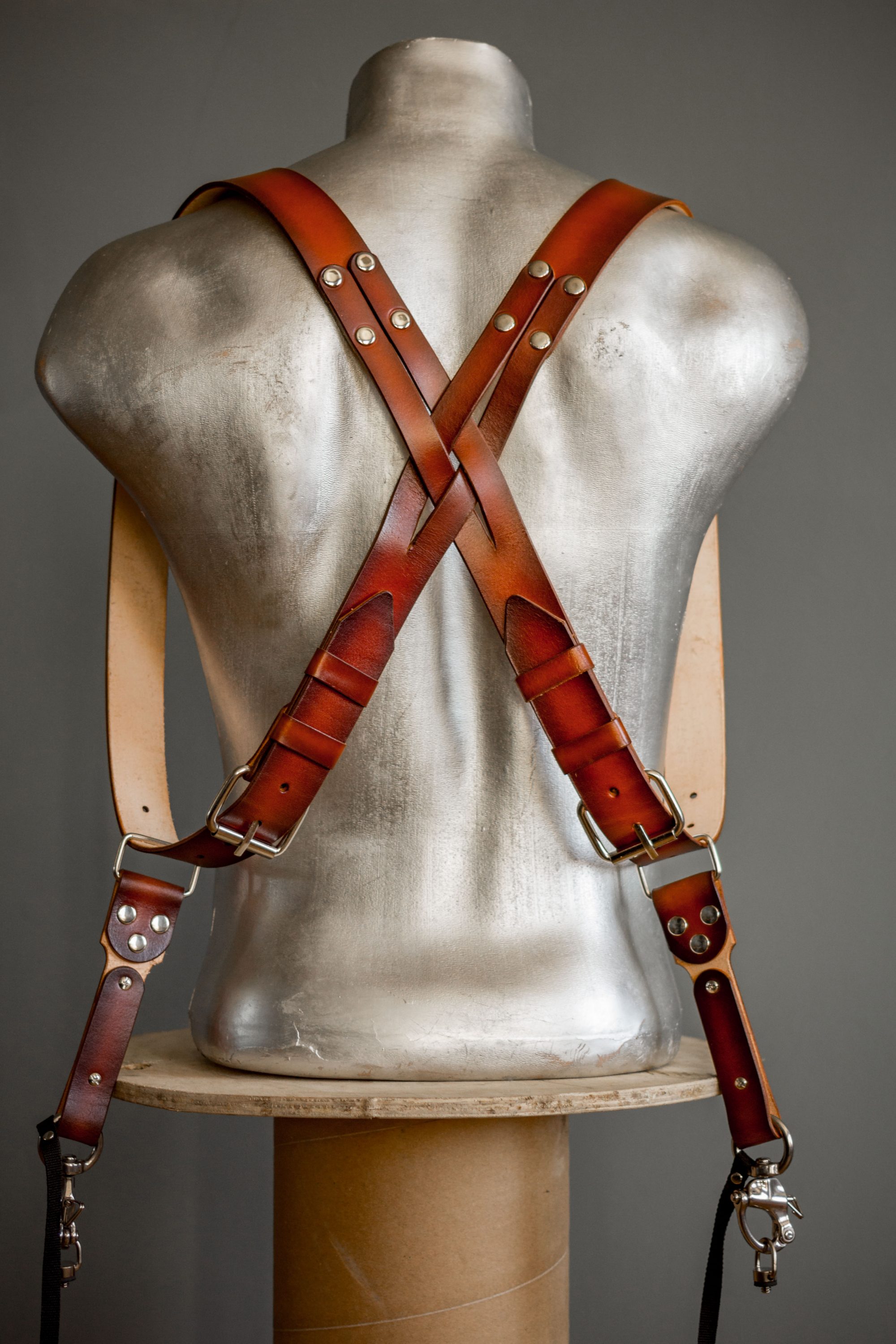 Best photographer harness DesiredLeather