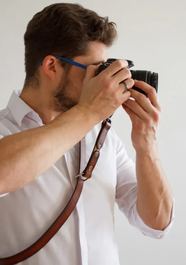 Mono camera strap