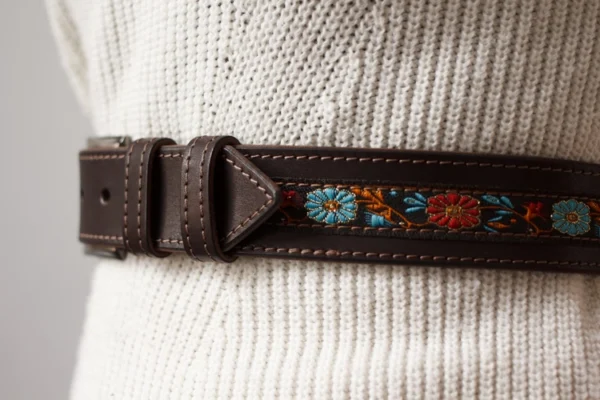 Dark brown belt with decorative insert - Image 3