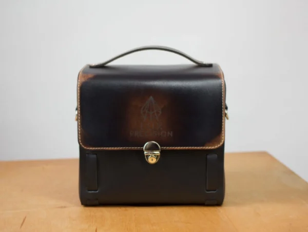 Small Leather camera bag with your logo - Image 2