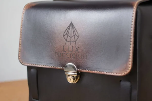 Small Leather camera bag with your logo - Image 5