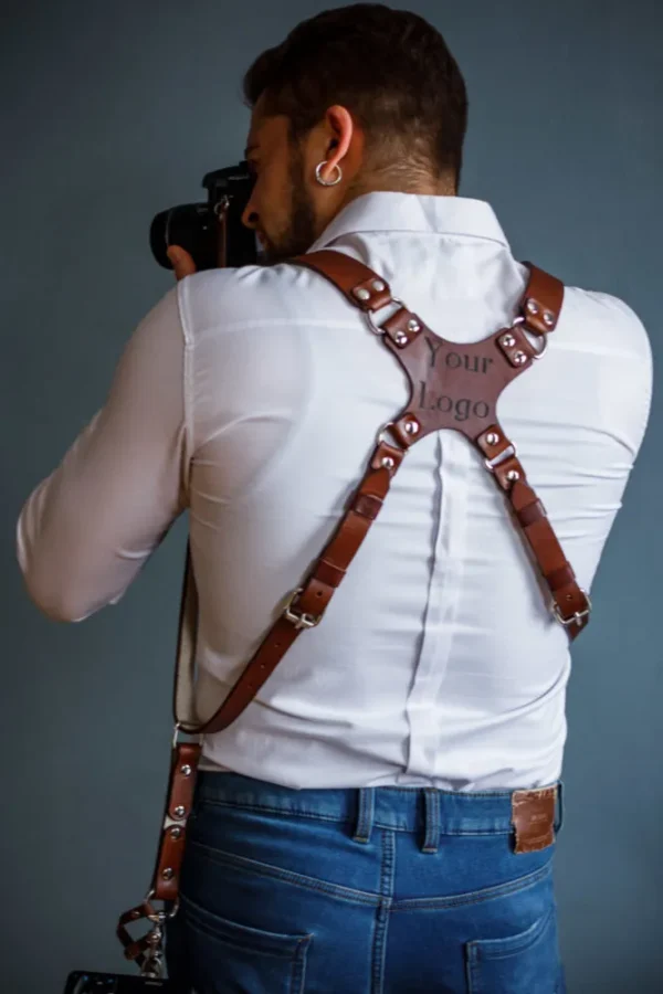 Personalized camera harness with combined strap width - Image 4