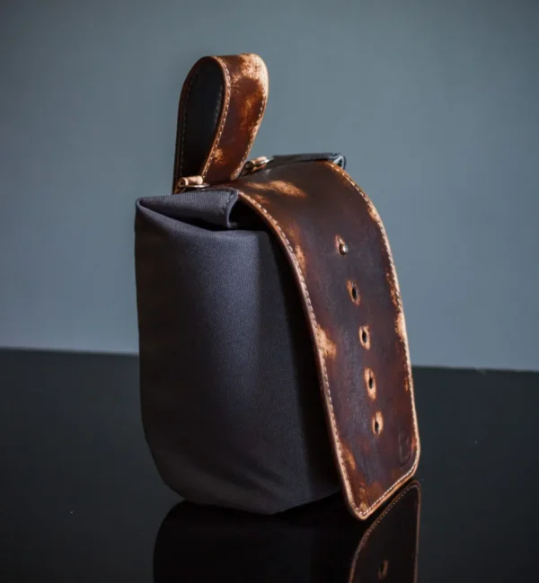 Vintage Lens Pouch - Image 4