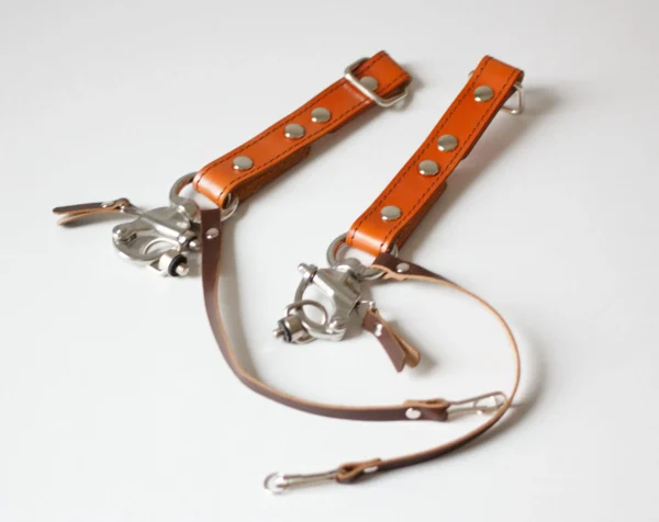 Pair of Leather slider - Image 2