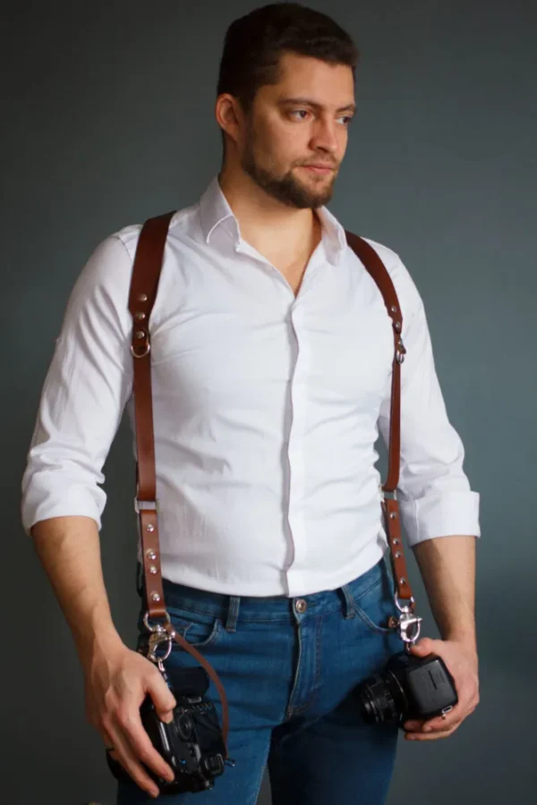 Personalized camera harness with combined strap width - Image 2